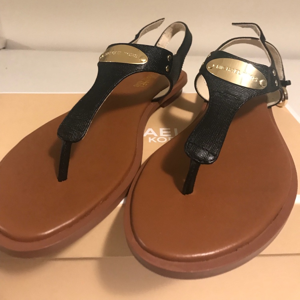Michael Kors MK Plate Thong Sandal